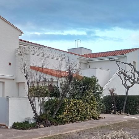 Charmant 2 Pieces Avec Terrasse En Bord De Mer 勒卡特 外观 照片