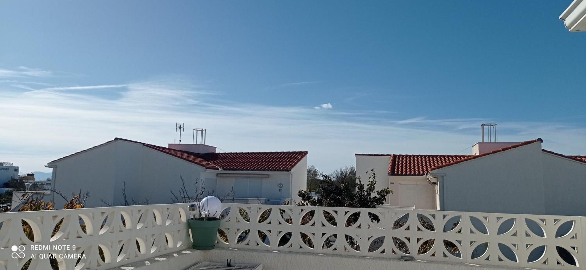 Charmant 2 Pieces Avec Terrasse En Bord De Mer 勒卡特 外观 照片